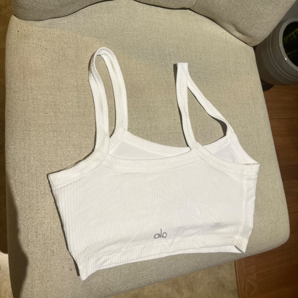 White alo yoga sports bra - Picture 2 of 5